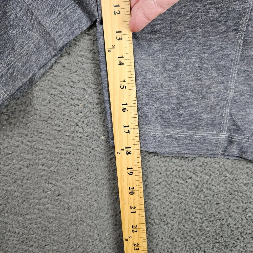 Lululemon Athletica Women 10 Gray Heathered Recycled Polyester Spandex Crops